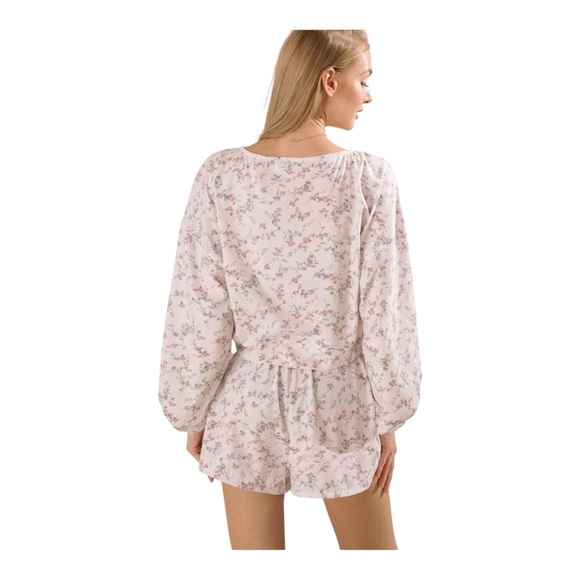 Storia Pink Floral Women's Pajama Set medium NWT - Picture 9 of 9